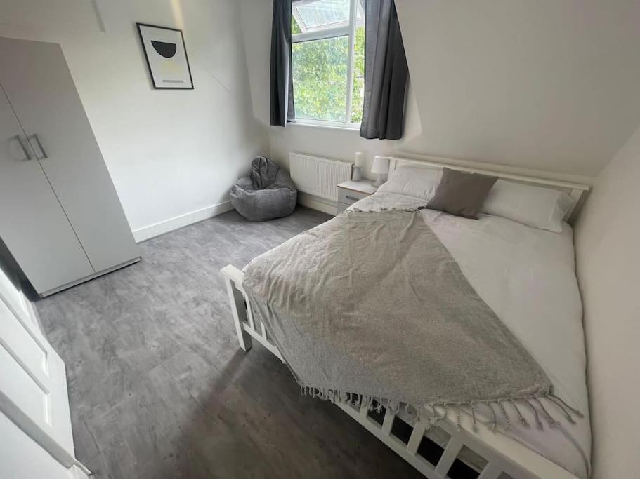 Cosy 2 Bed In Tower Bridge Road Apartamento Londres